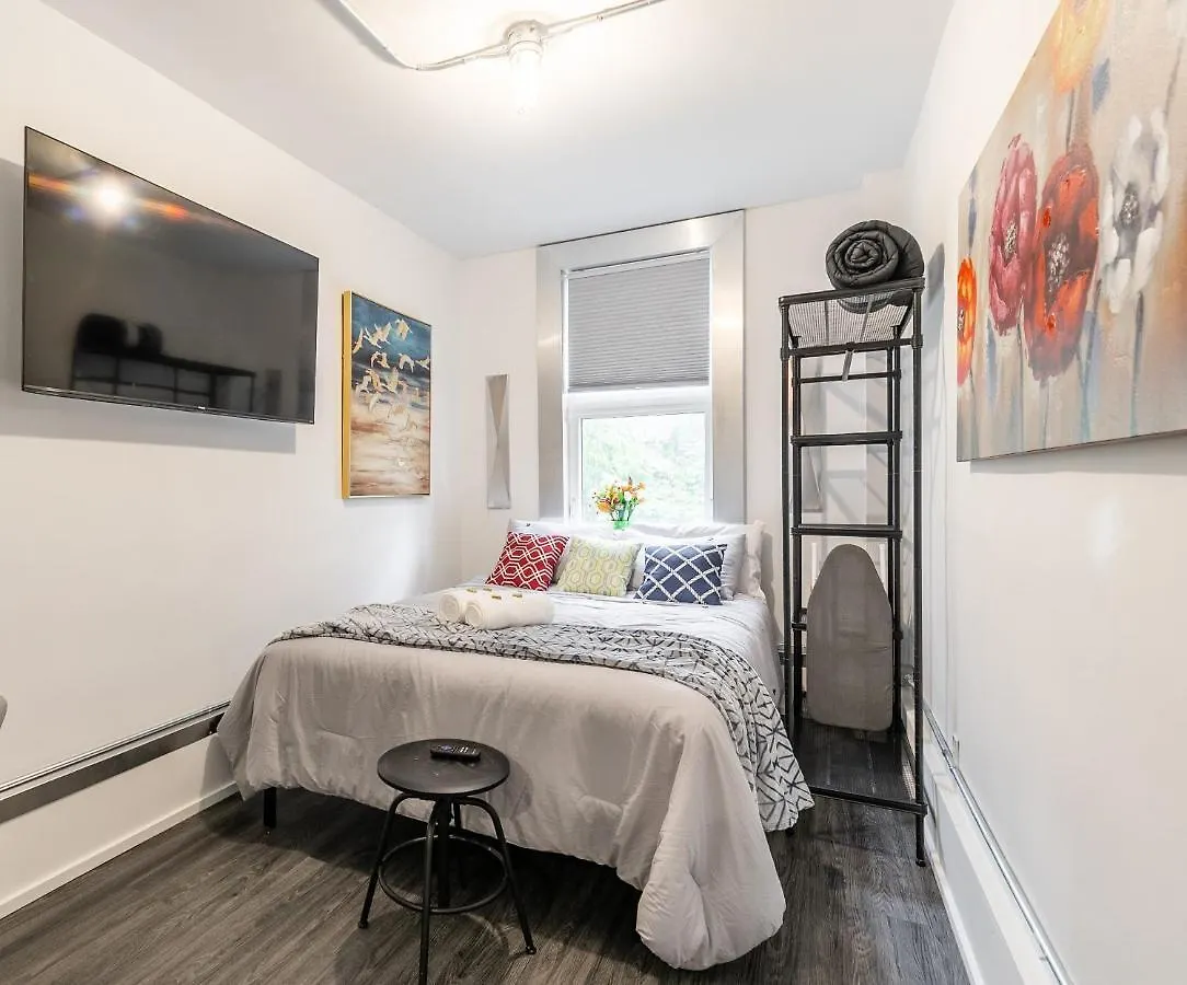 Prime Location - Upscale 1Br Steps From Byward Market! location